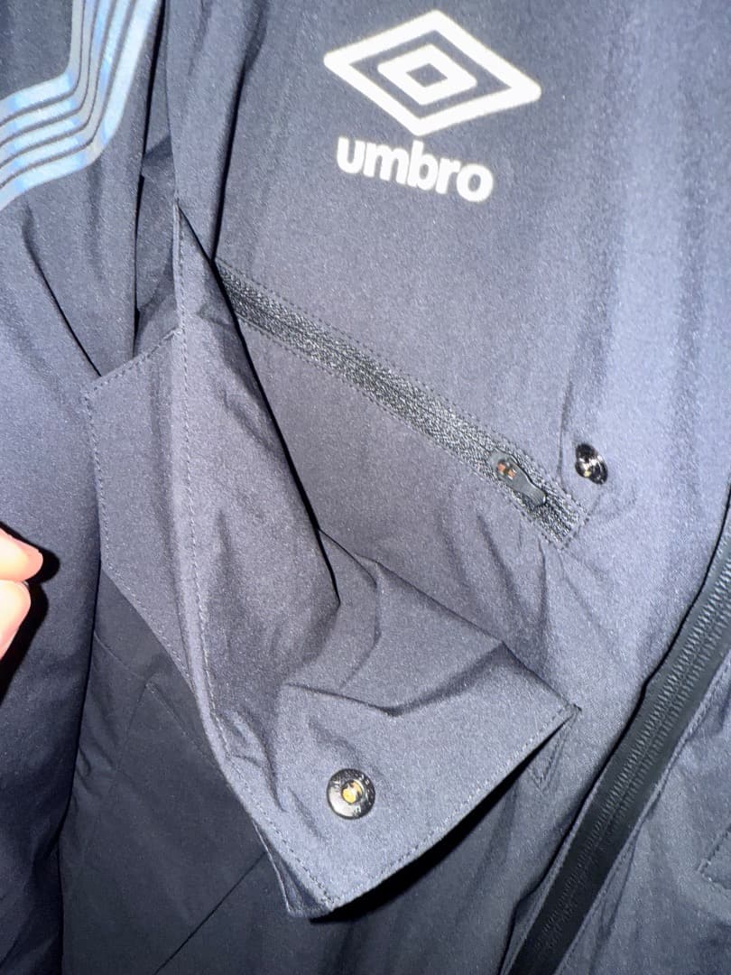 Umbro X Eliminator 21AW フード付きベンチコート ネイビー