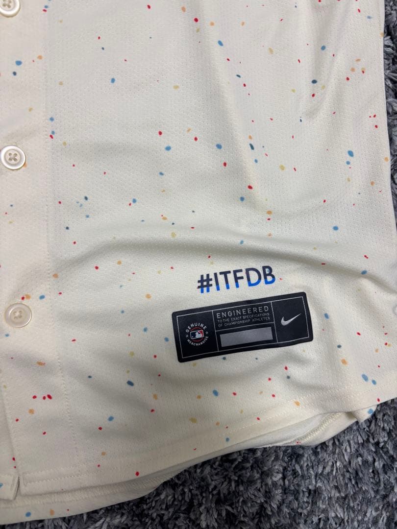 ロサンゼルス・ドジャース ユニフォーム 17