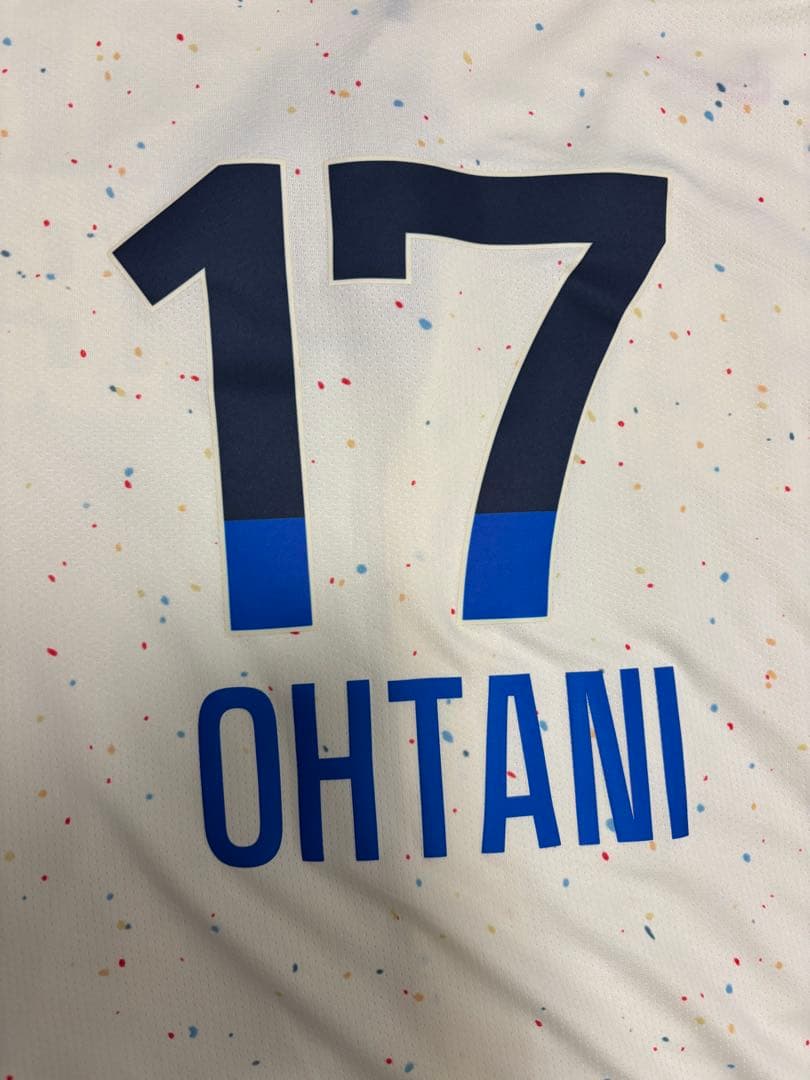 ロサンゼルス・ドジャース ユニフォーム 17