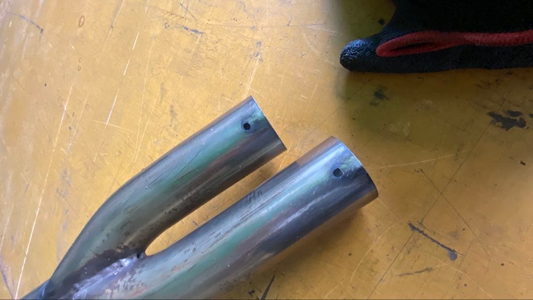 【SALE】プリウスα リアピースマフラー(出口デュアル)