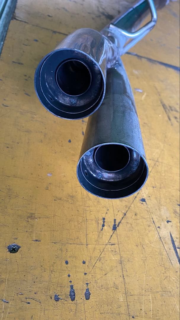 【SALE】プリウスα リアピースマフラー(出口デュアル)