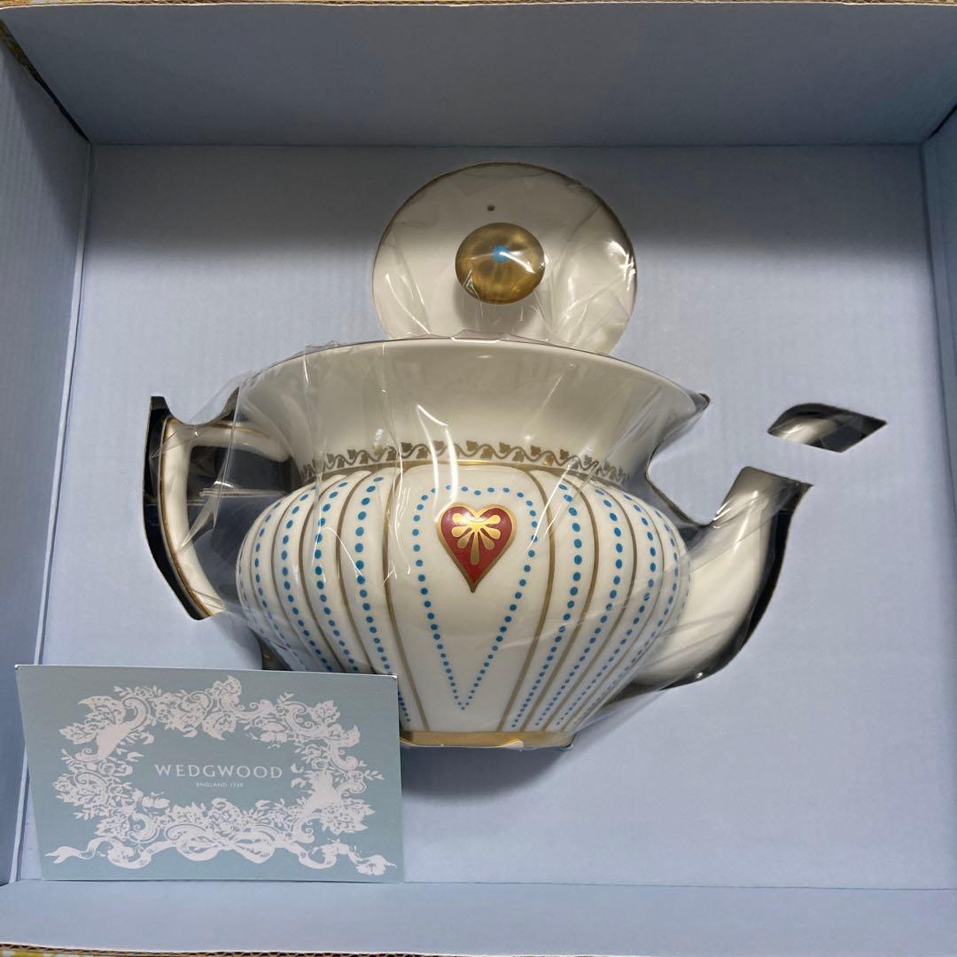 ウェッジウッド　ハーレクイン　クイーンオブハート　　ティーポット