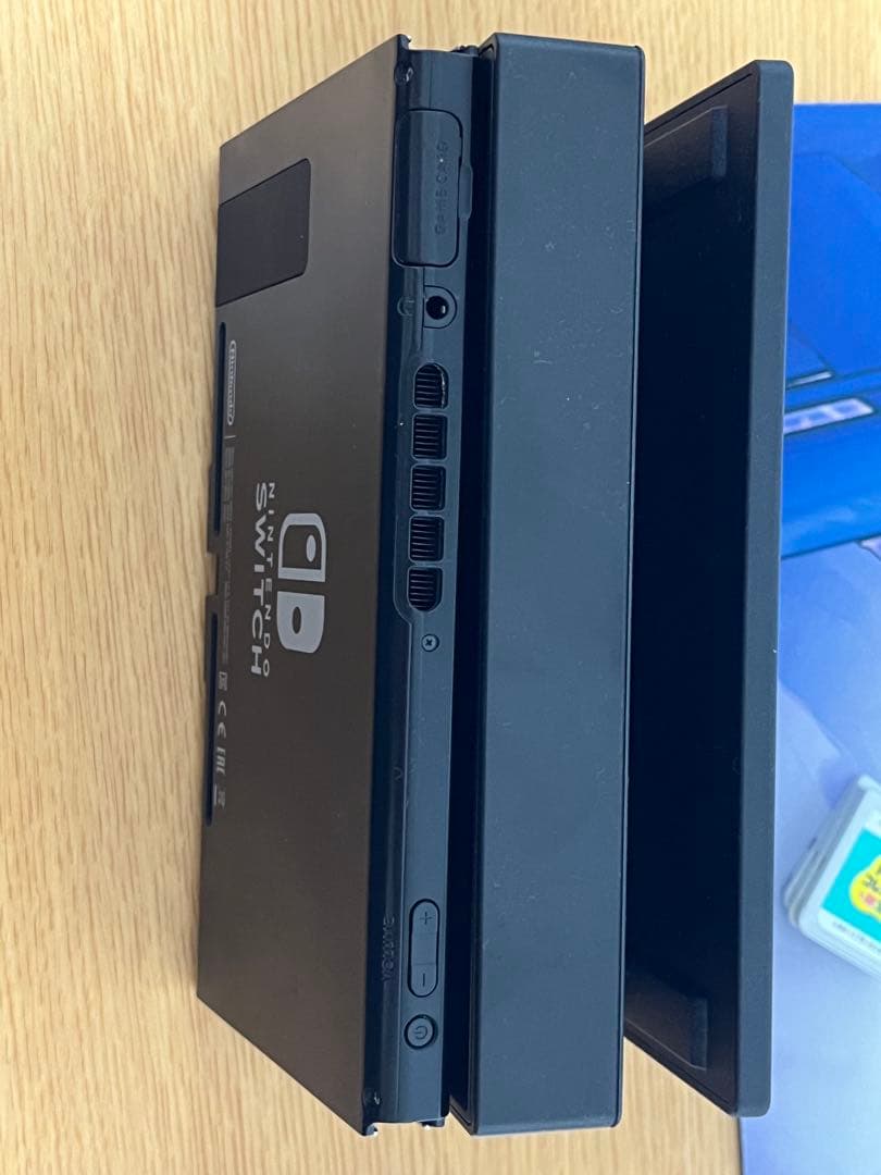 Nintendo Switch 2018年製 本体のみ