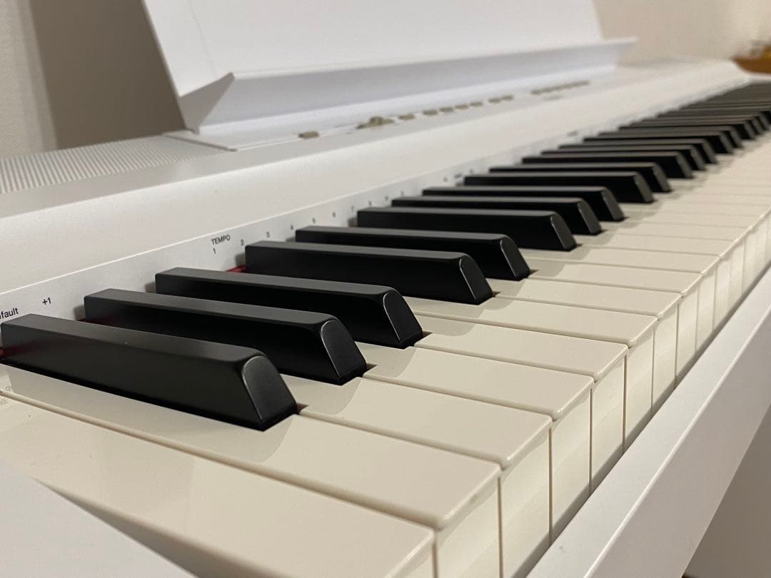 【値下不可】YAMAHA 電子ピアノP-121と専用スタンド・専用ペダルのセット