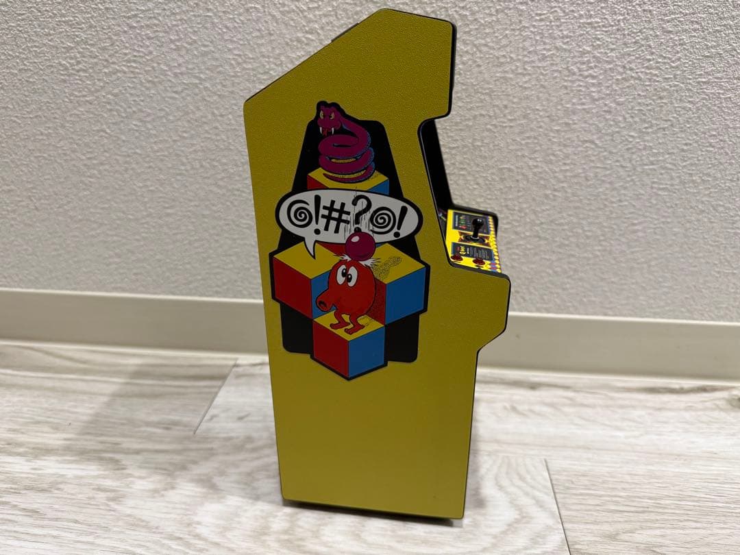 中古1/6スケールQ*bertレプリカミニアーケードゲーム機