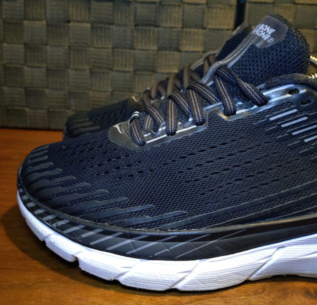 HOKA ONE ONE ランニングシューズ