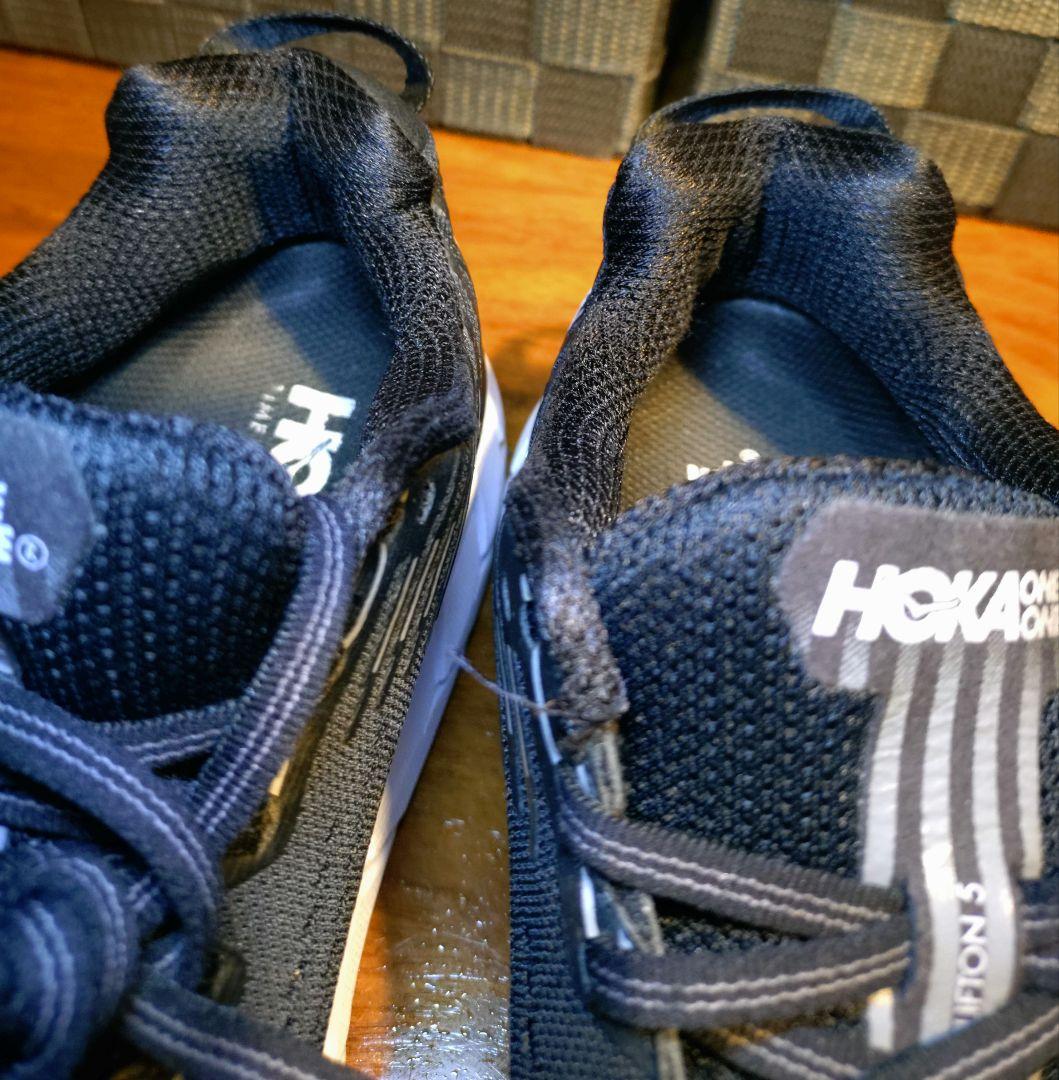 HOKA ONE ONE ランニングシューズ