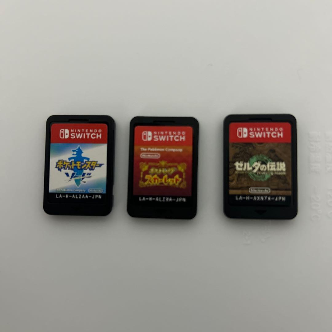 Nintendo Switch ゲーム3本セット　ソード　スカーレット　ゼルダ