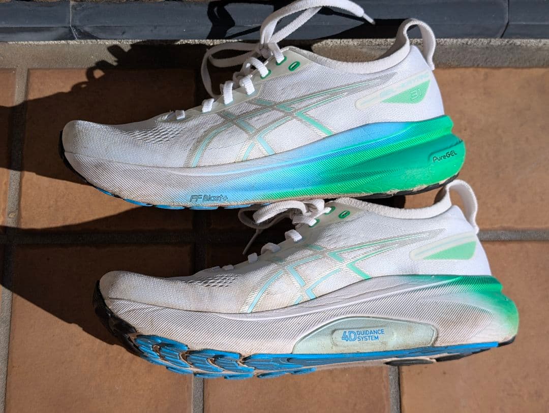 アシックス　ゲルカヤノ 31 27cm