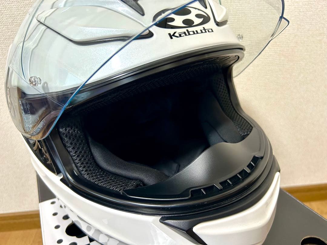 OGK KABUTOカブト SHUMA シューマ パールホワイト Lサイズ