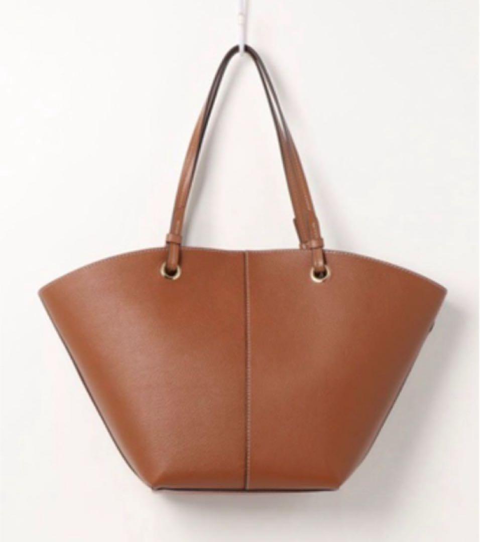 【新品】マイケルコース イジー レザー トートバッグ ポーチ付　ブラウン