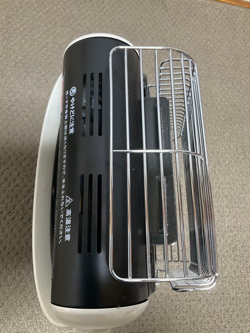 イワタニ　カセットガスストーブ　屋内専用　2021年製