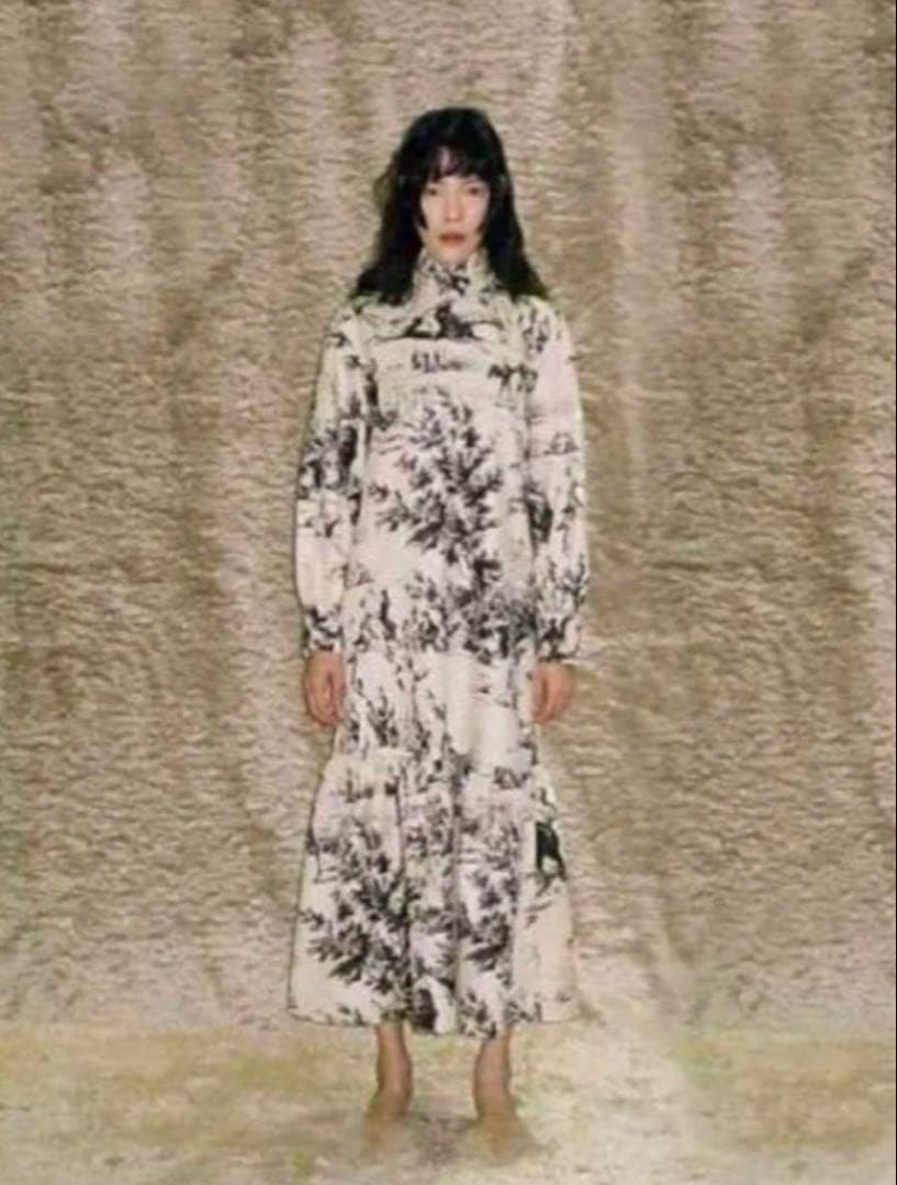 今年までお値下げJOHN ドレス