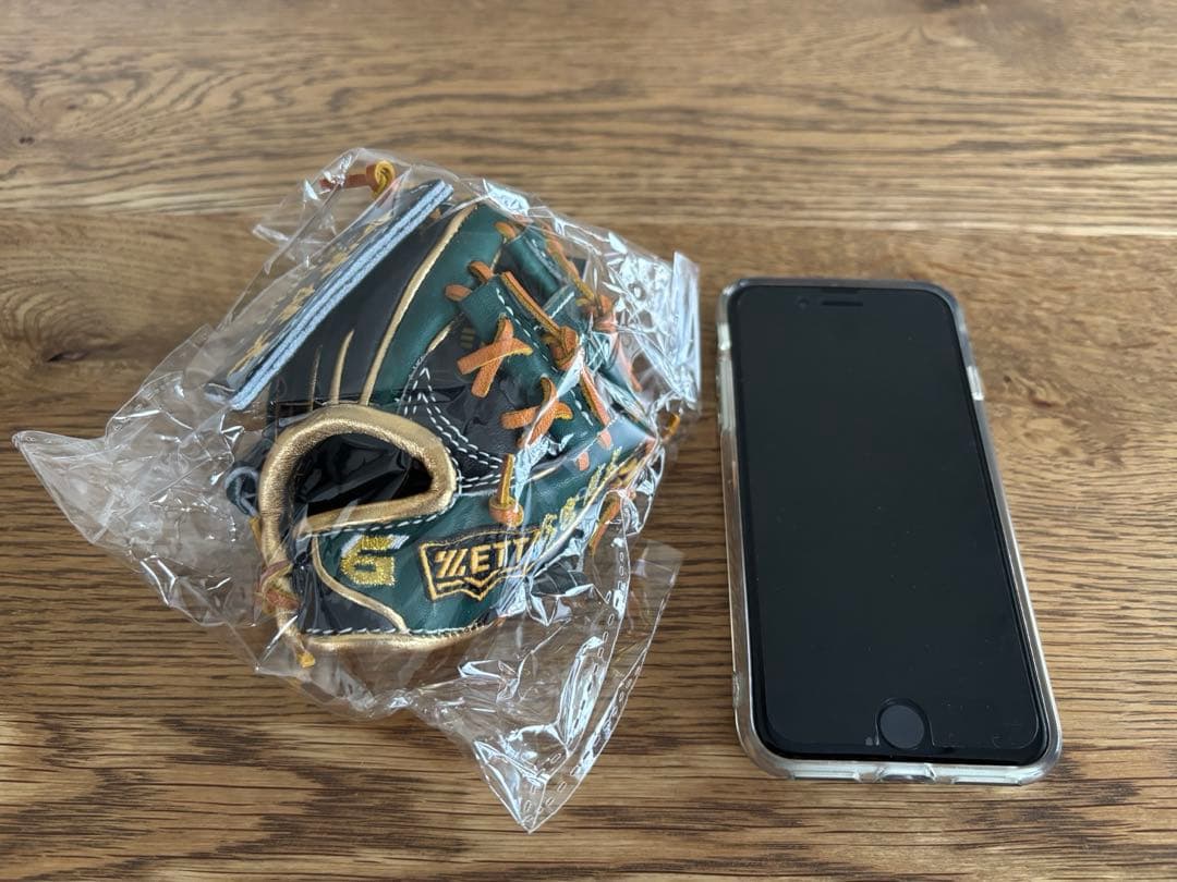 今宮健太選手ミニチュアグラブ