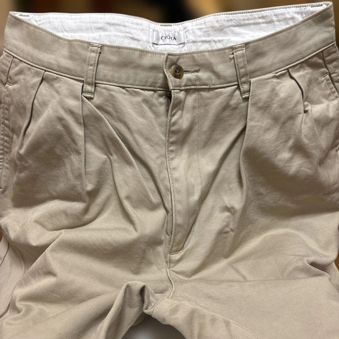 CIOTA シオタ ツータックチノパンツ
