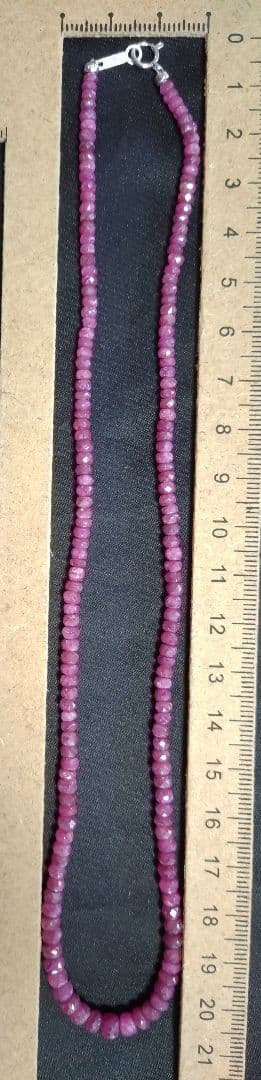 k18WG 天然ルビー ネックレス 13.5g