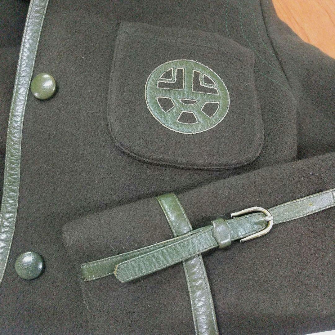 Louis Feraud グリーンウール ロングコート レザーパイピング 刺繍