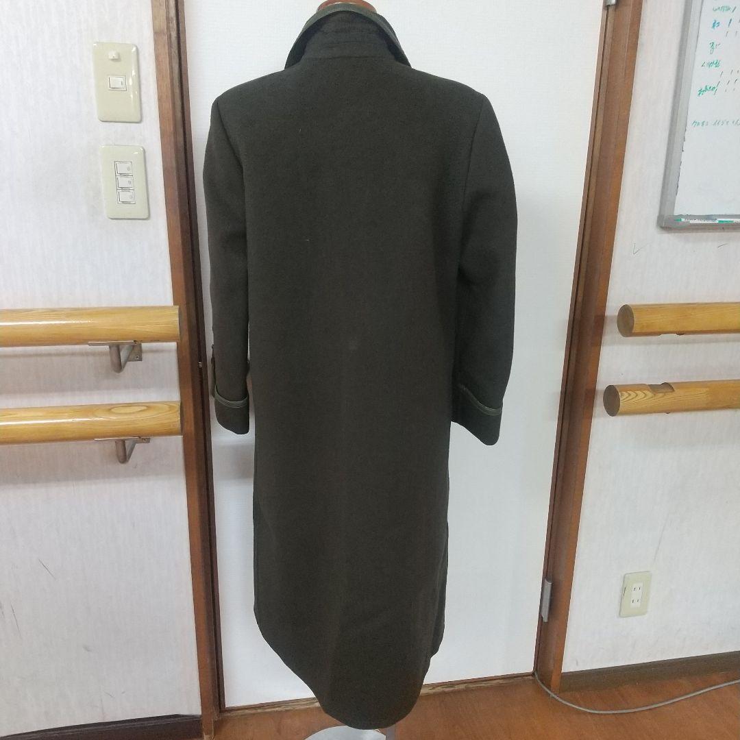 Louis Feraud グリーンウール ロングコート レザーパイピング 刺繍