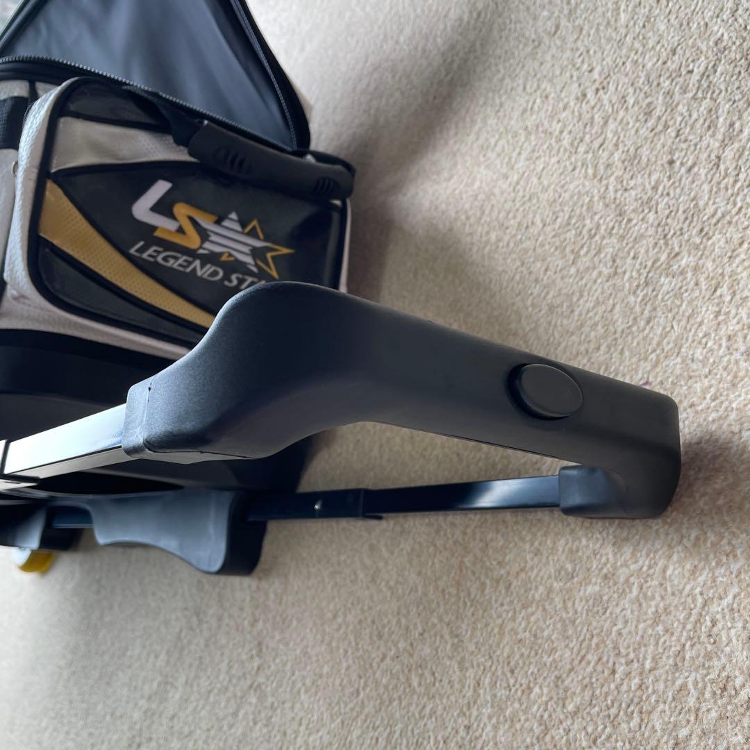 ボウリングバッグ3こ入り　シューズその他備品ポケット付き