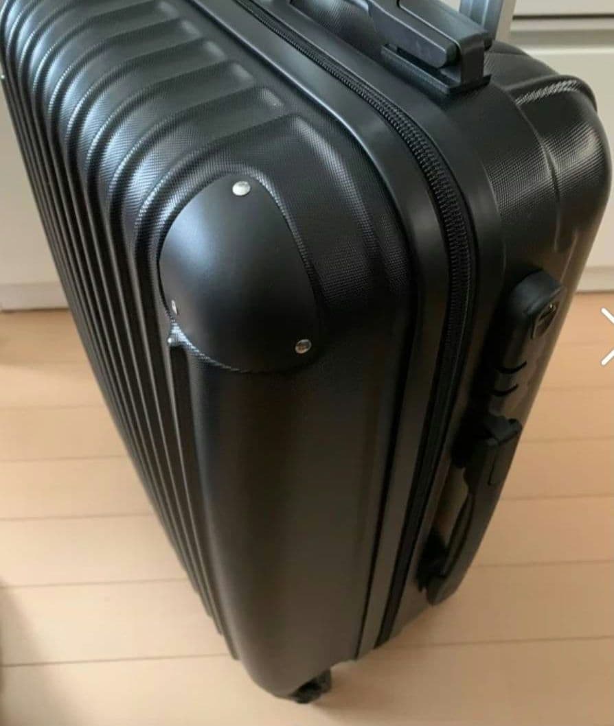大容量　軽量　スーツケース 本体　高品質　Lサイズ　XLサイズ　ブラック