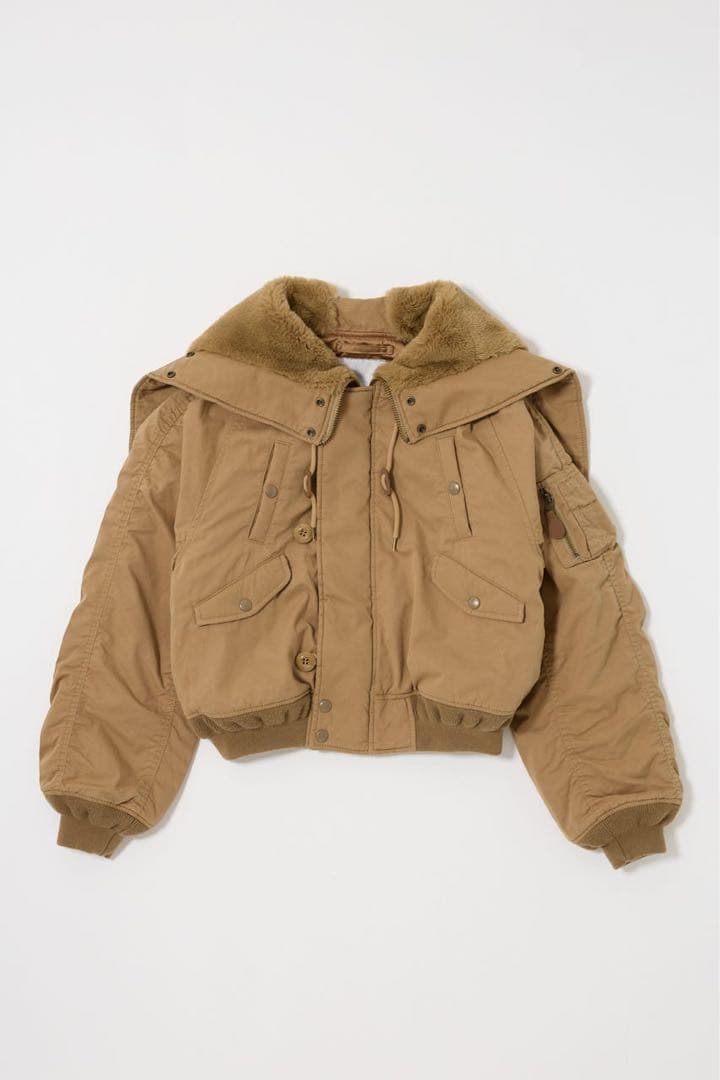 MOUSSY 即完売品　ファー付きベージュ　ブルゾン　MA-1