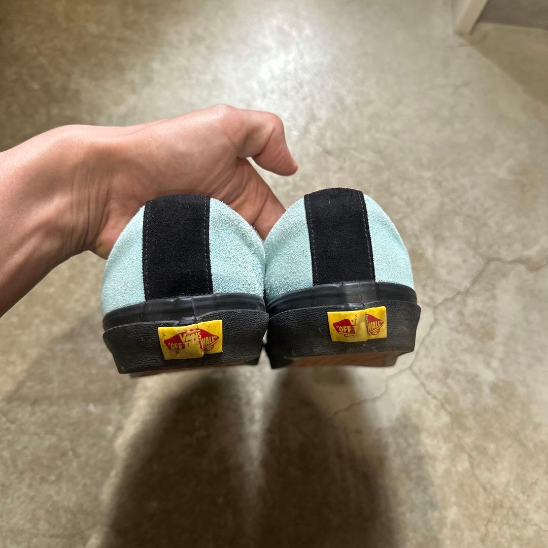 BLUE LUG × Vans Lampin Black Light Blue