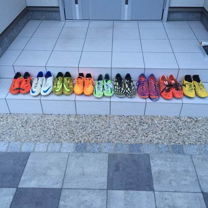 ナイキアディダスサッカースパイク9セット