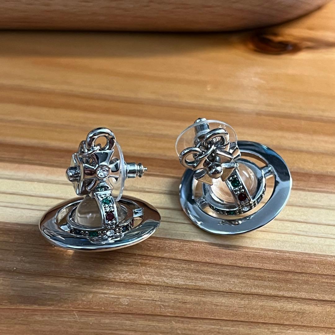 Vivienne Westwood ヴィヴィアン ウエストウッド オーブピアス