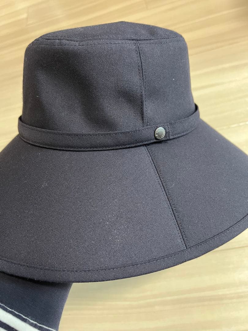 サンバリア100 ウインドハット　ネイビー　試着のみ　サイズM