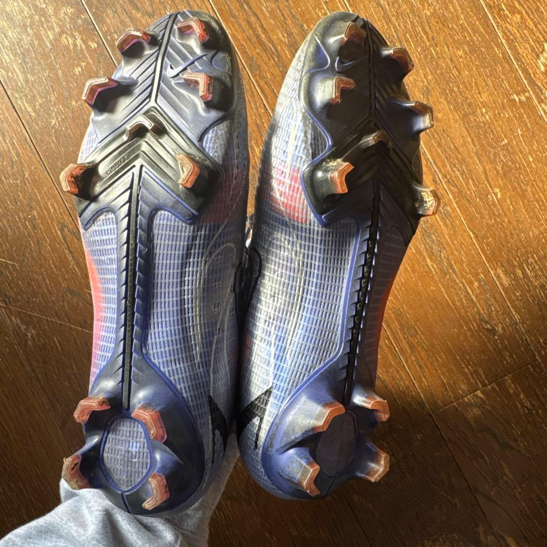 マーキュリアル　エンバペ