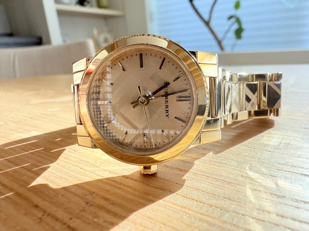 BURBERRY バーバリー 腕時計 ゴールド チェック柄 クォーツ 不動 美品