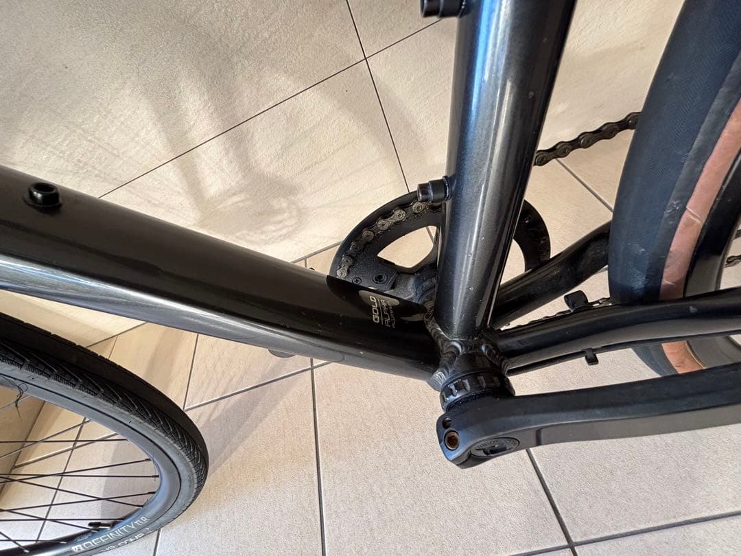 TREK クロスバイク　FX4 Lサイズ　引き取り限定