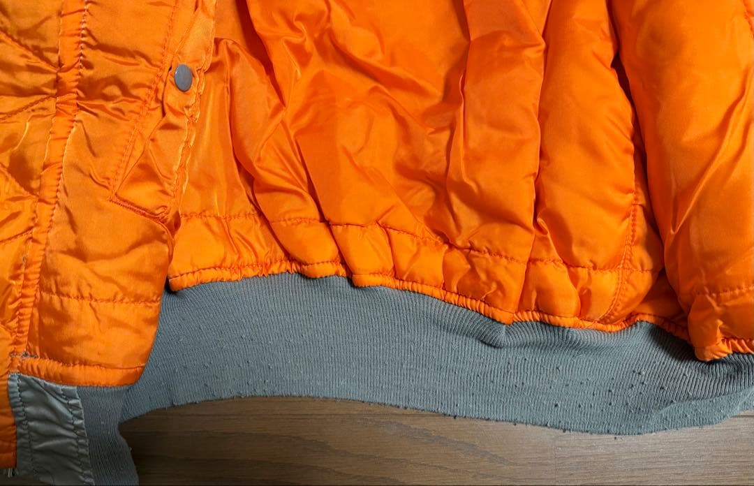 ALPHA社　90年代　MA-1 レプリカ　アメリカ製シルバーLサイズ