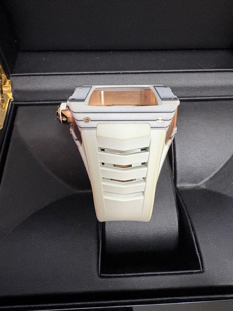 ゴールデンコンセプトRSC-44 ホワイト