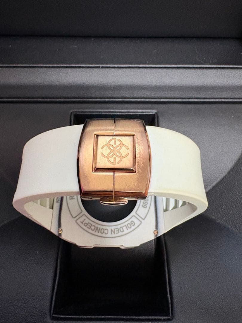 ゴールデンコンセプトRSC-44 ホワイト