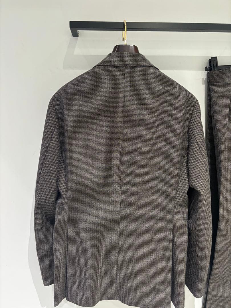 De Petrillo デペトリロ　スーツ