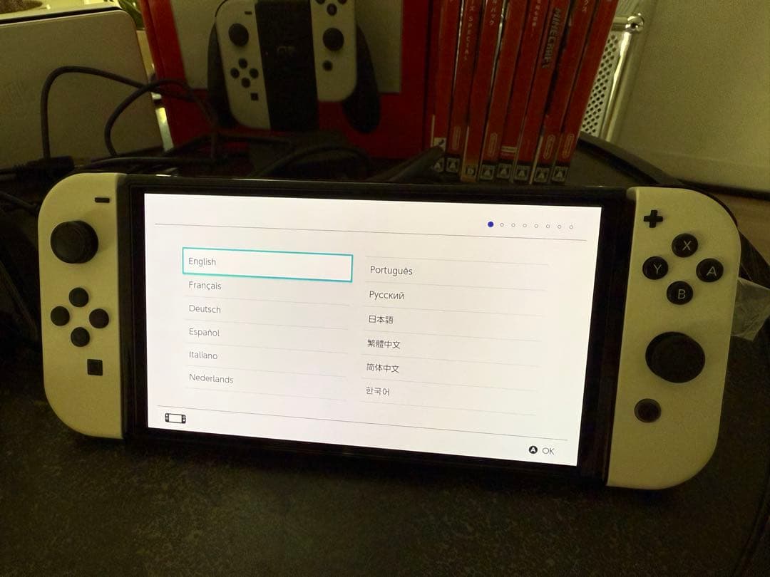 Nintendo Switch 本体 ホワイト/ブラック有機ELソフトセット美品