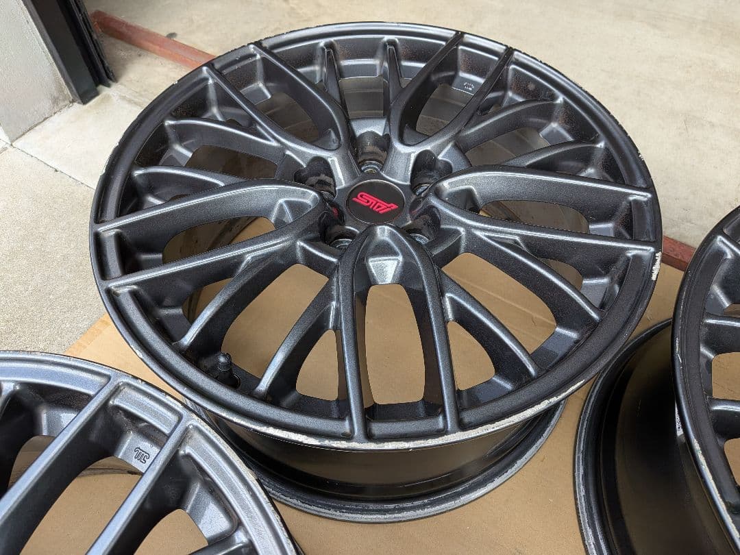 【送料込】STI 18インチ　純正ホイール 4本セット　WRX VAB