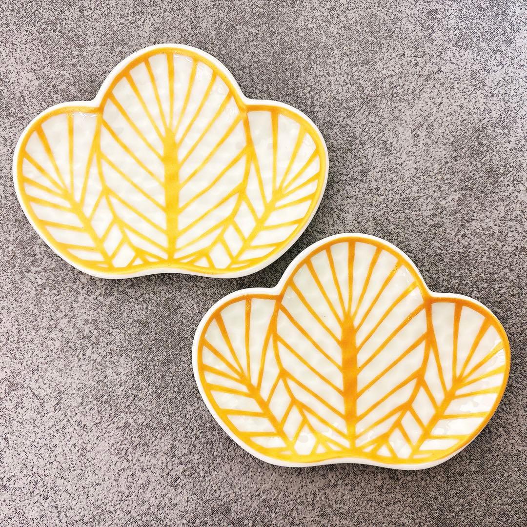 有田焼　幸楽窯　松葉形前菜皿　銘々皿　小皿　8点　1組限定セット