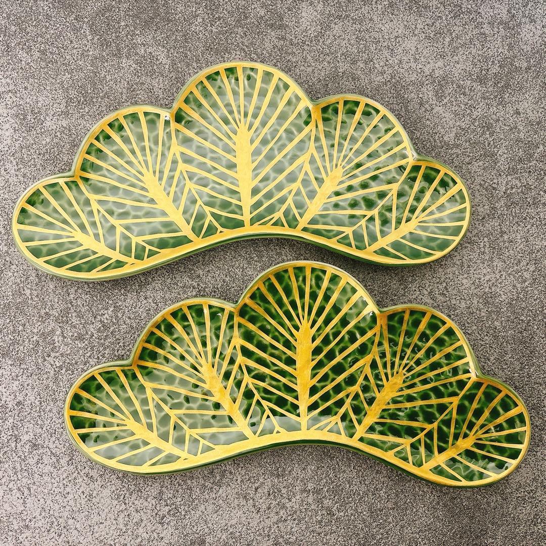 有田焼　幸楽窯　松葉形前菜皿　銘々皿　小皿　8点　1組限定セット