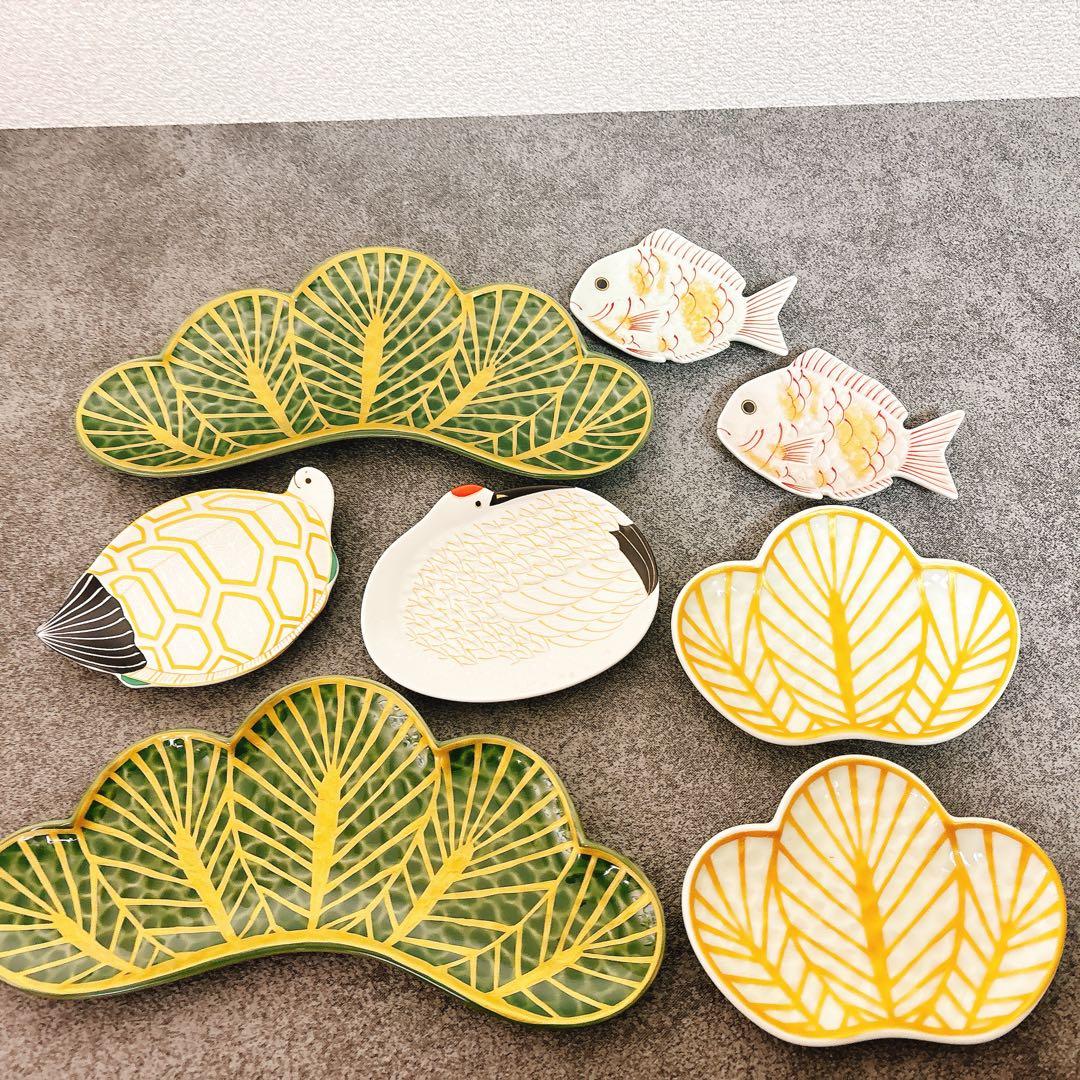 有田焼　幸楽窯　松葉形前菜皿　銘々皿　小皿　8点　1組限定セット