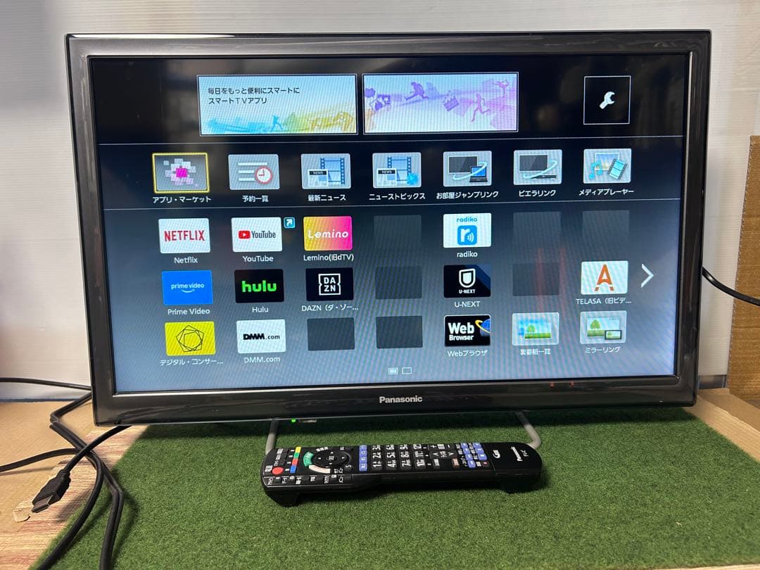 Panasonic 24V型スマートTV TH-24ES500-S 2019年製