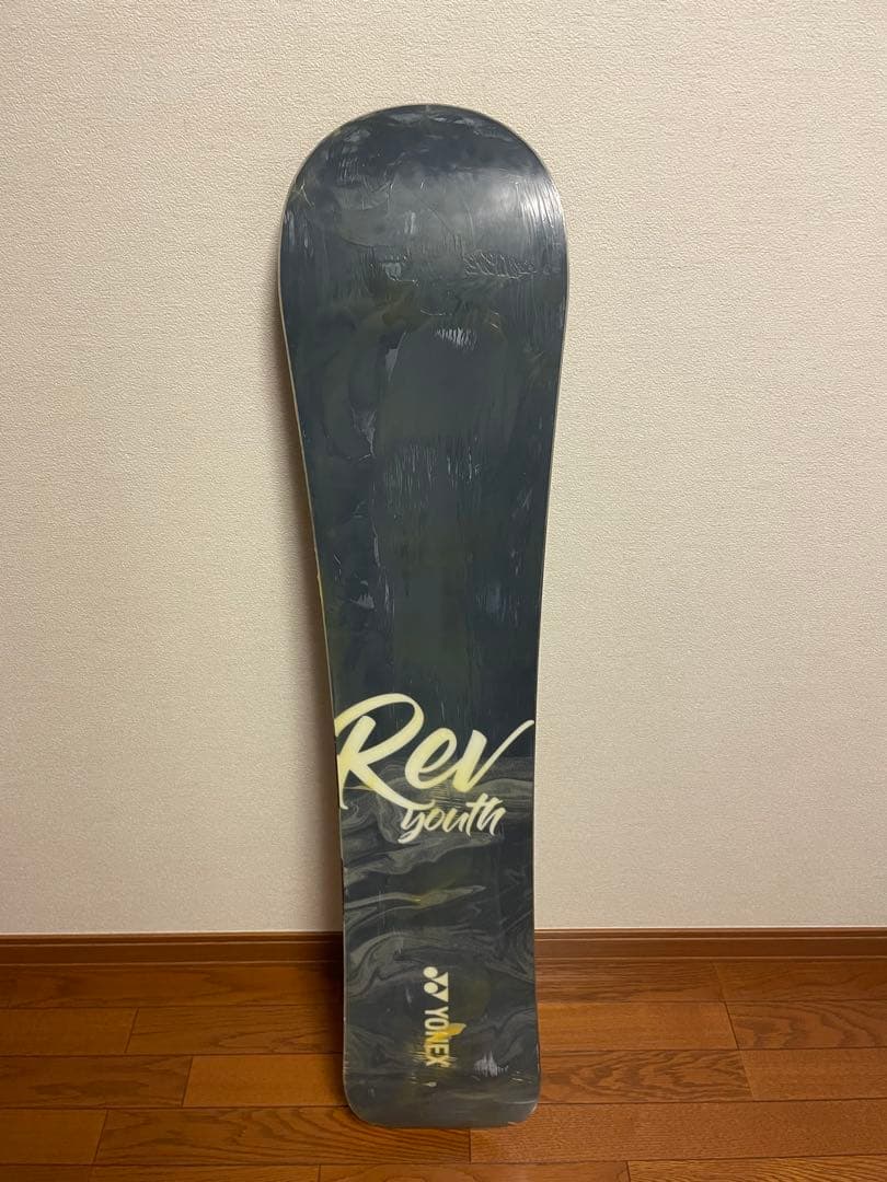 ma03　YONEX Rev youth スノーボード ブラック