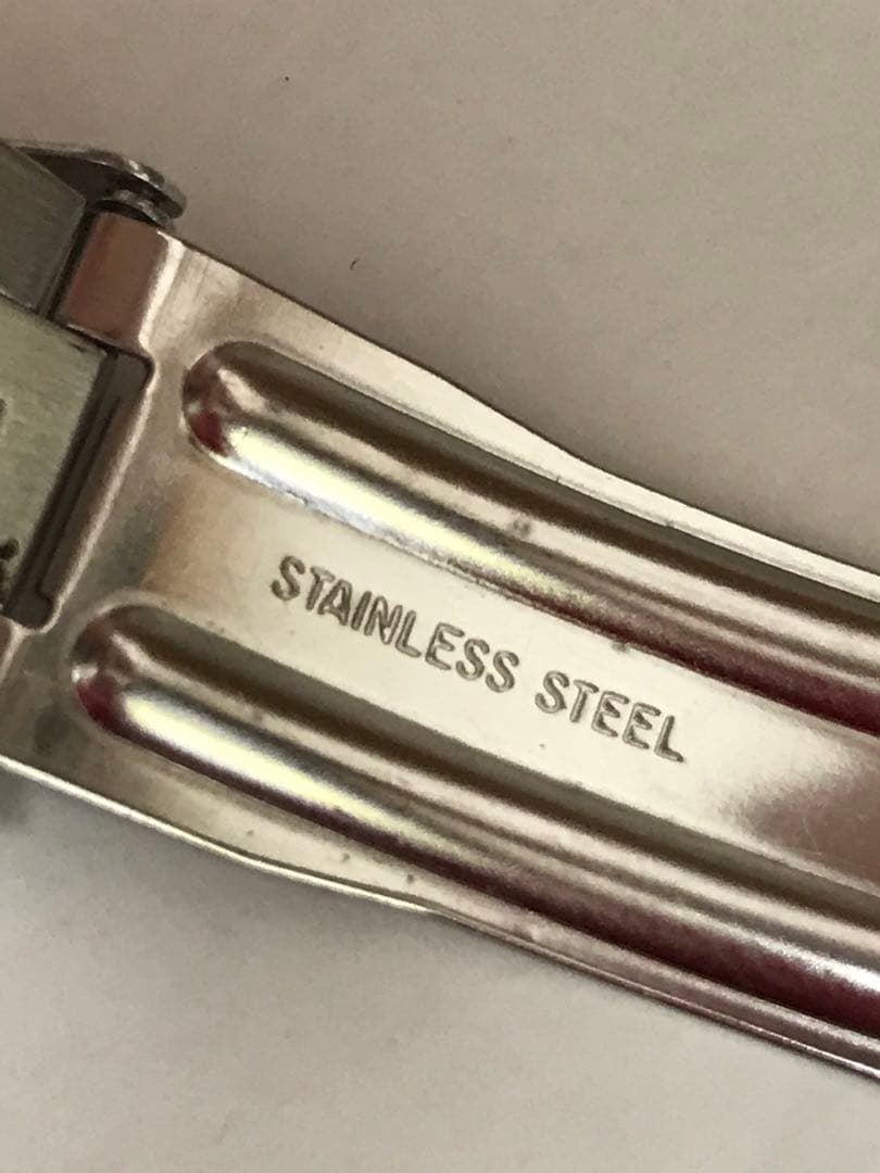 GIVENCHY ジバンシー腕時計 スポーツモデル　I.1391