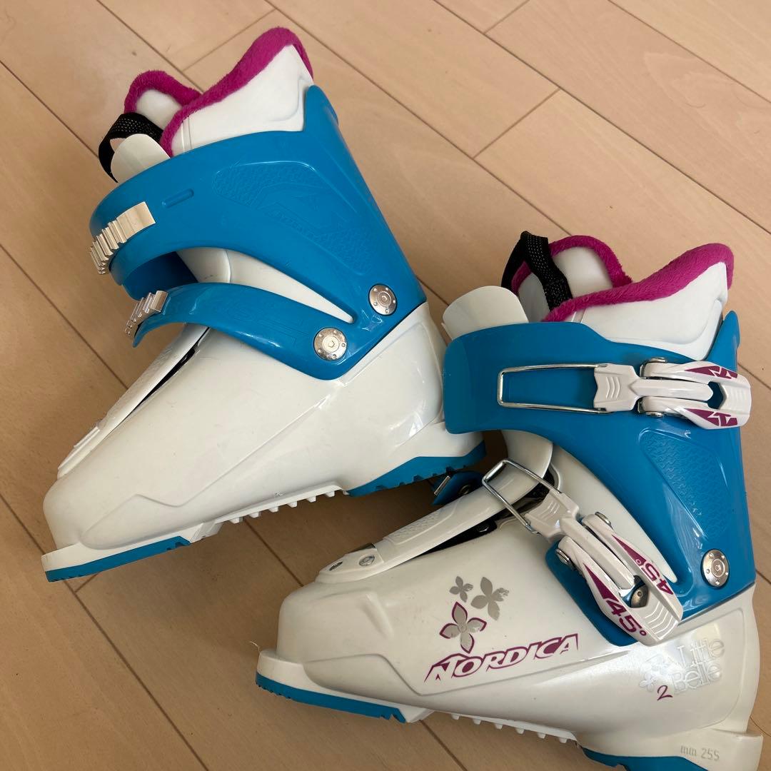 elan ジュニア スキーセット　板•ブーツ•ストック