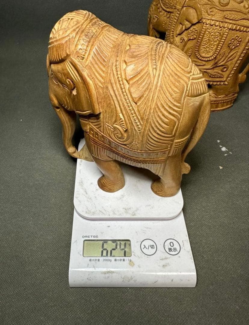2点　インド　白檀　木彫り　仏教美術　仏像 骨董 木像　木製　仏教