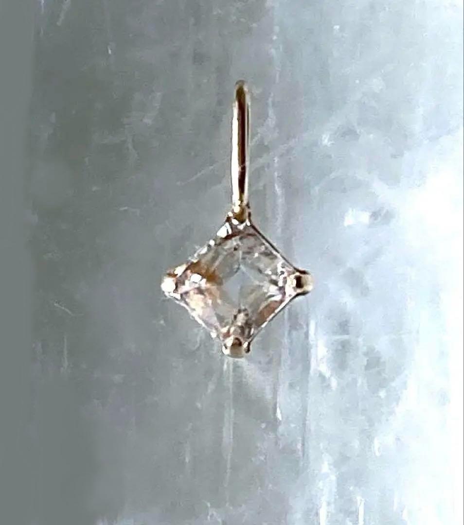 フェナカイト 10金 ペンダントトップ スクエア