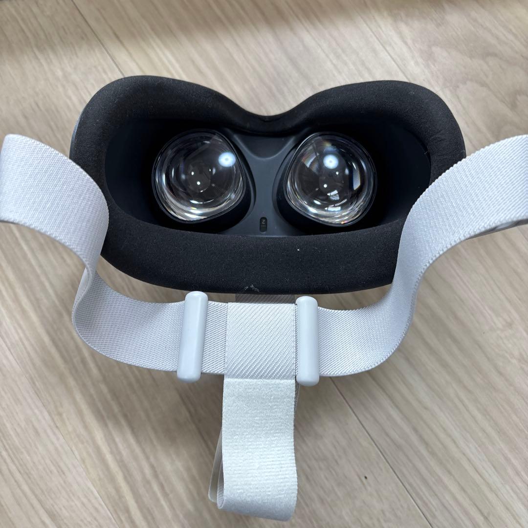 【美品】 Quest 2 128GB（メタクエスト2）VRヘッドセット