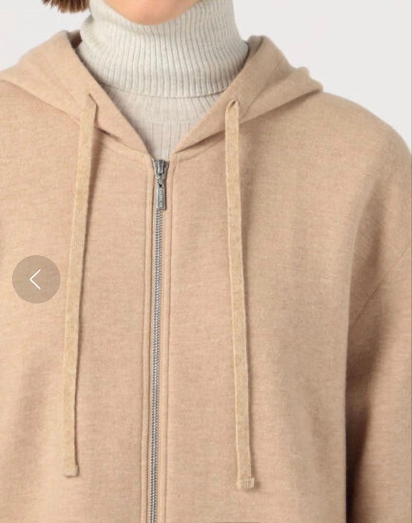 ウールナイロンミルド フーデッドジップアップコート¥55,000