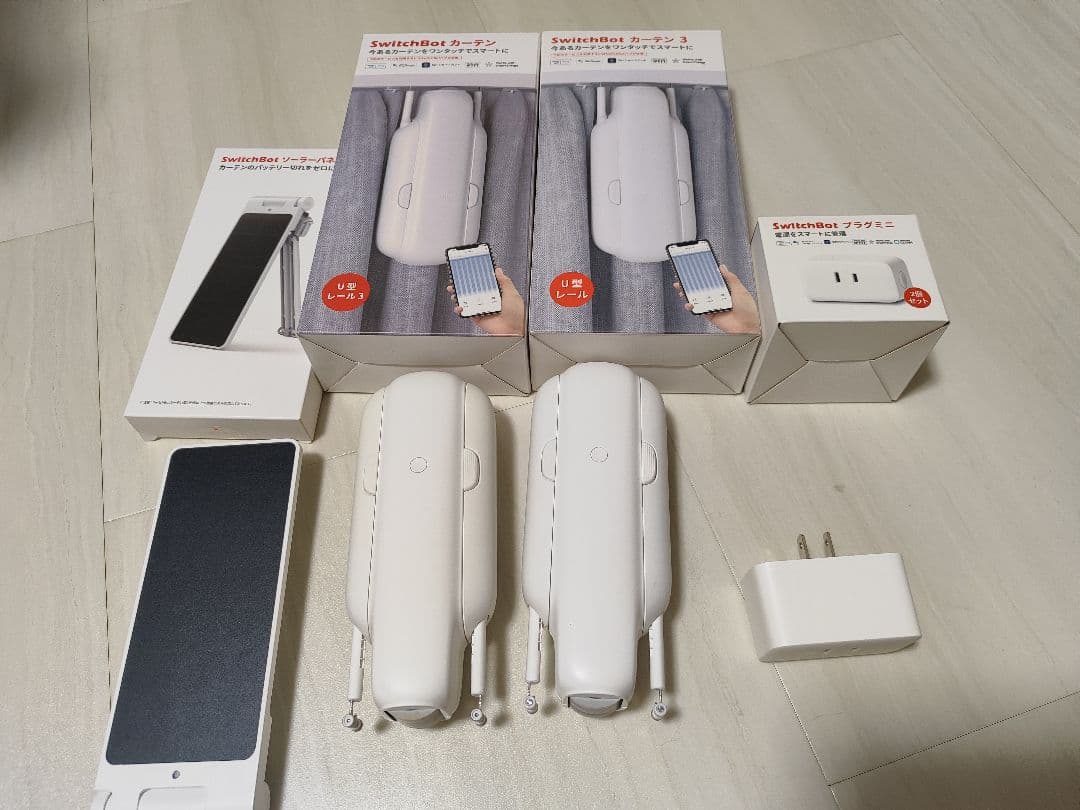 SwitchBotカーテンソーラーパネルプラグ